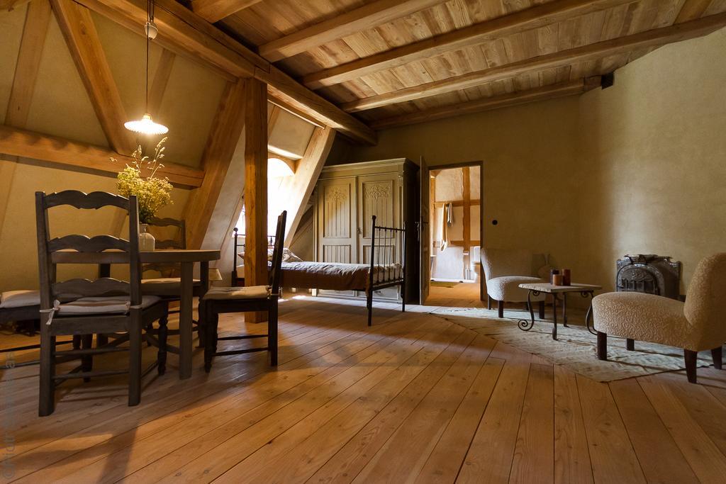 Bed and Breakfast Dwór Dawidy Mlynary Habitación foto