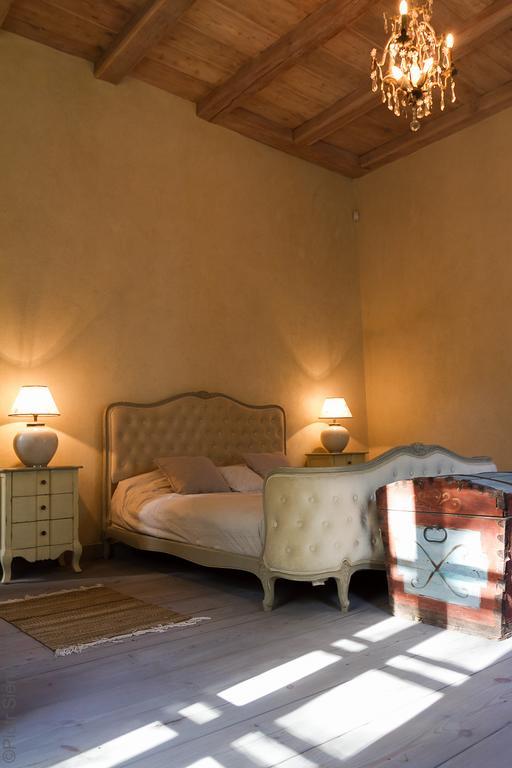 Bed and Breakfast Dwór Dawidy Mlynary Habitación foto